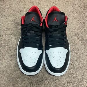 Men’s Air Jordan 1 Low Size 9